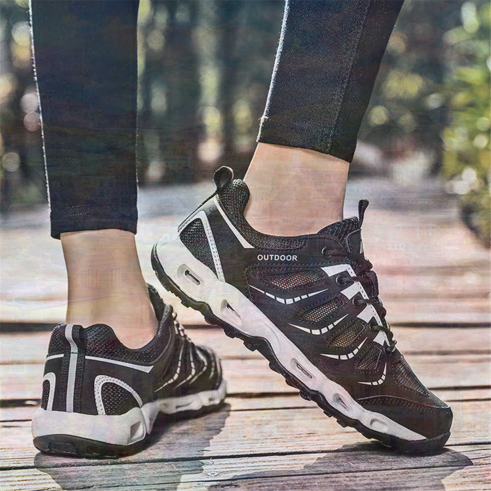 Sumer Round Tip Silver Sneaker - Tech Accessories Gift Ideas recension och pris